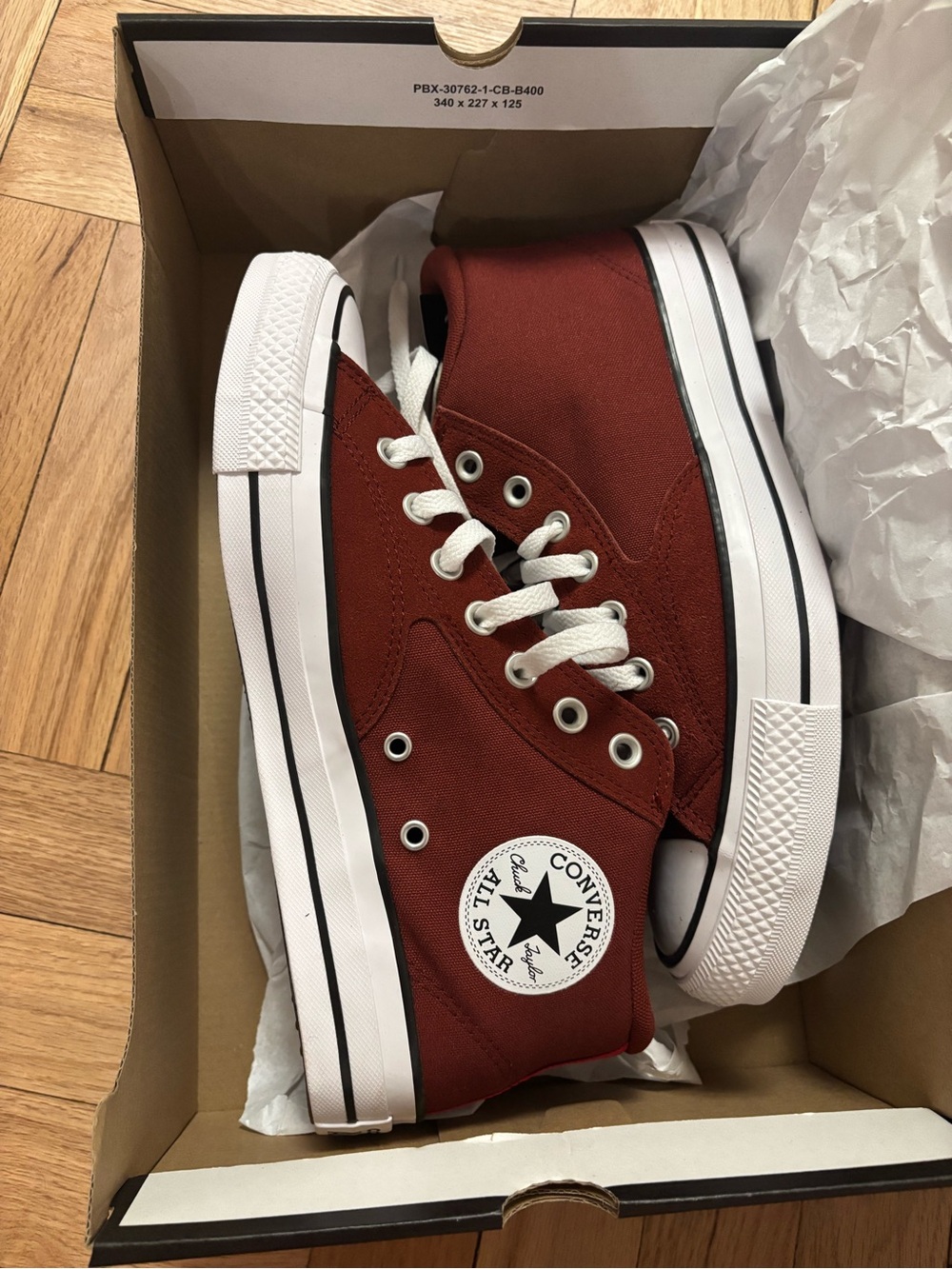 Converse CTAS Malden Street Mid Rottin Apple/White Mens Sz 8.5 Sneakers A13210F